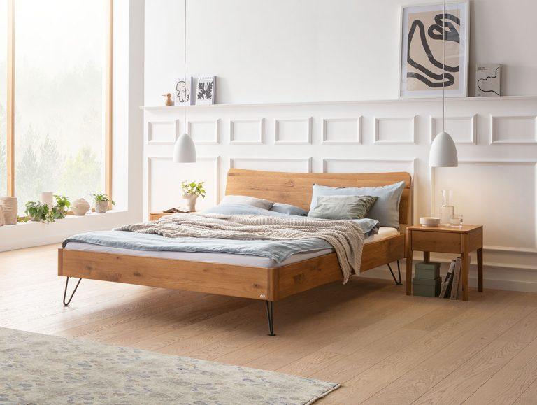 Hasena_Bett_Lounge_Locarno_Wildeiche_natur_geoelt