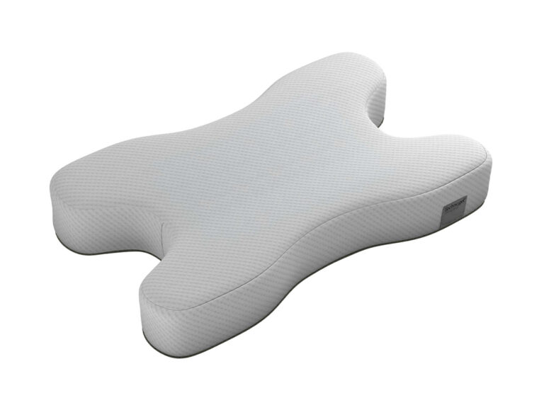 Das Technogel Kissen CPAP ist ein graues, schmetterlingsförmiges Kissen aus Memory Foam, das Kopf, Nacken und Schultern stützt. Hier vor einem weißen Hintergrund abgebildet.
