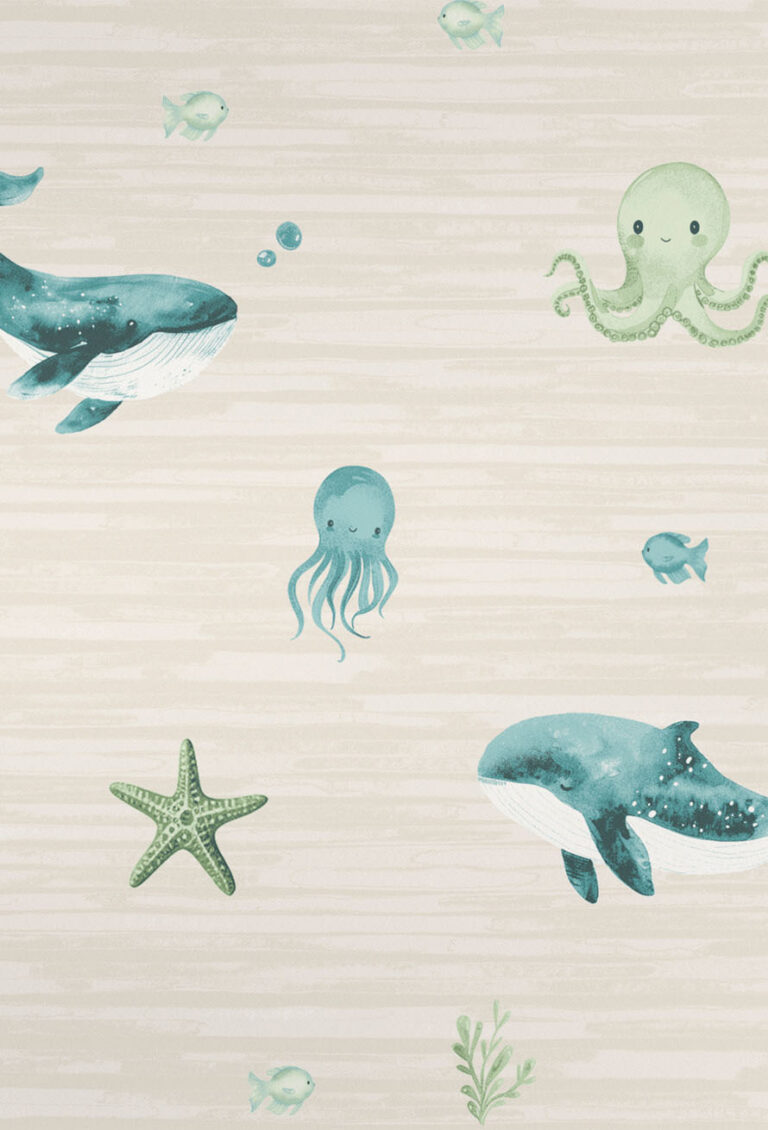 Unterwasserszene im Cartoon-Stil mit zwei Walen, einer Krake, einer Qualle, einem Seestern, kleinen Fischen und Seegras auf einem hellbeigen, gestreiften Hintergrund.