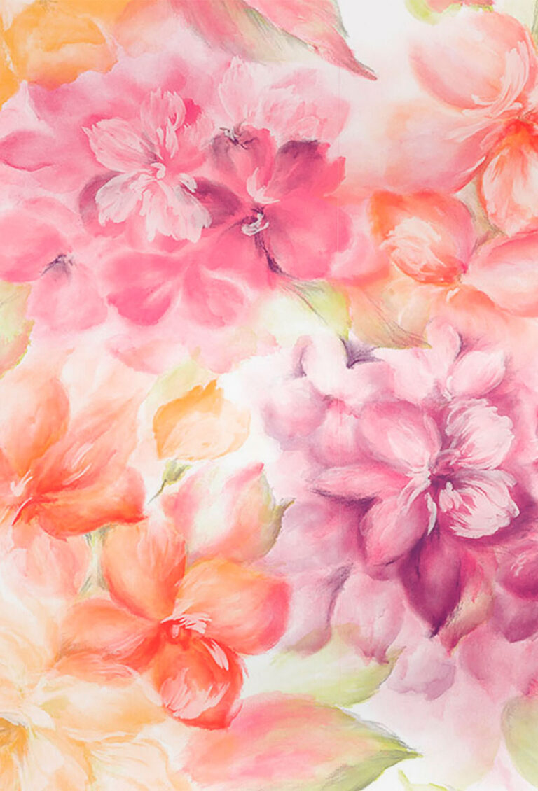 Ein Aquarell mit großen, zarten und farbenfrohen Blumen in Rosa-, Lila-, Orange- und Pfirsichtönen und zarten grünen Blättern, die ein verträumtes und zartes Blumenmuster ergeben.